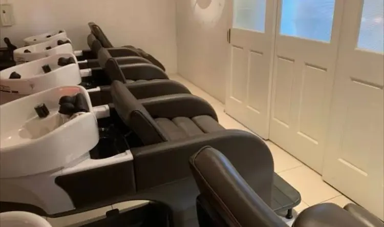 U-REALMの内観・外観2