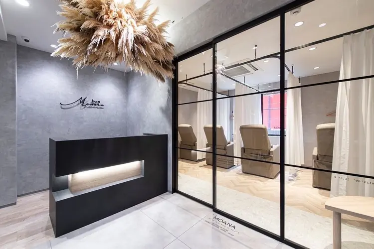 Moana　eyelash by HEADLIGHT 武蔵小杉店の内観・外観1