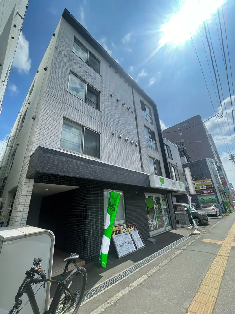 Eyelash Salon"elu."の内観・外観1