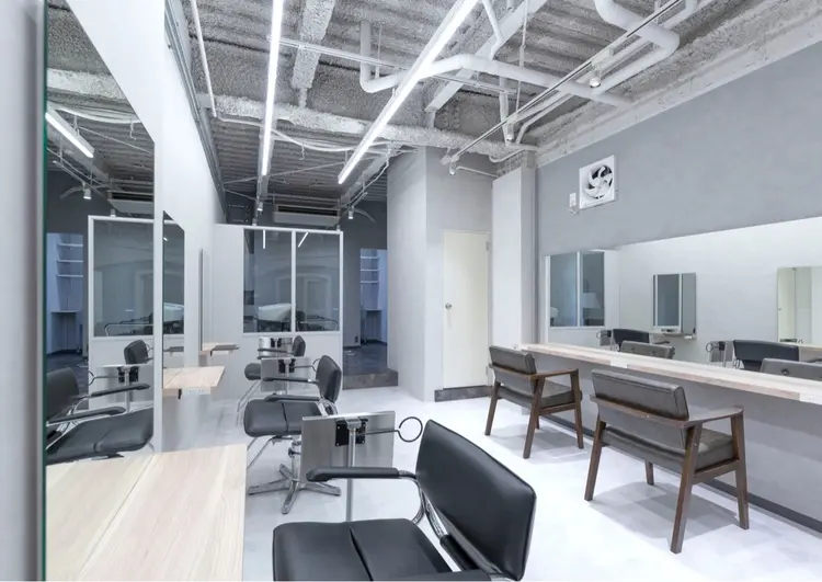 Optima Hairの内観・外観2