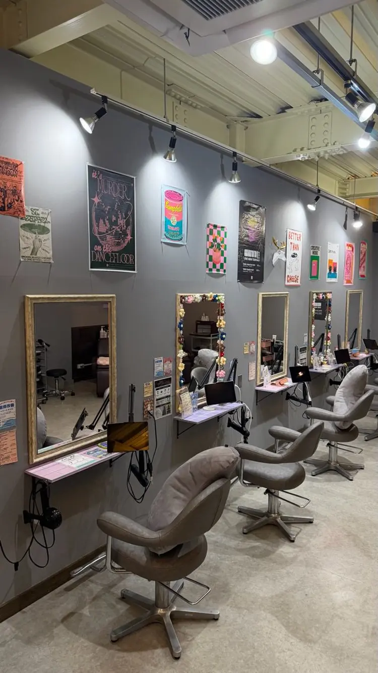 garden HAIR KITAHANADAの内観・外観2