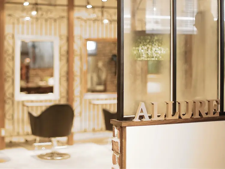 allureの内観・外観2