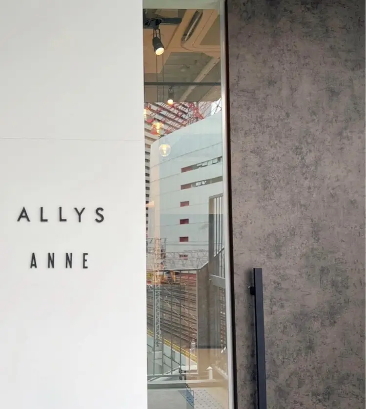 ALLYS梅田の内観・外観1