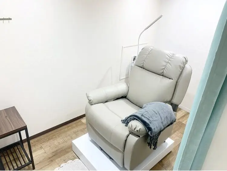 Lovall（ラヴォール）アポロ店　nail&eyelashの内観・外観3