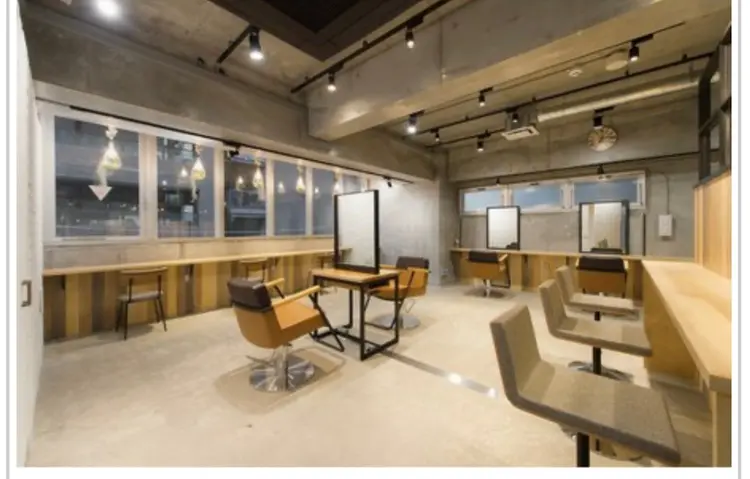 RAF TOKYOの内観・外観1