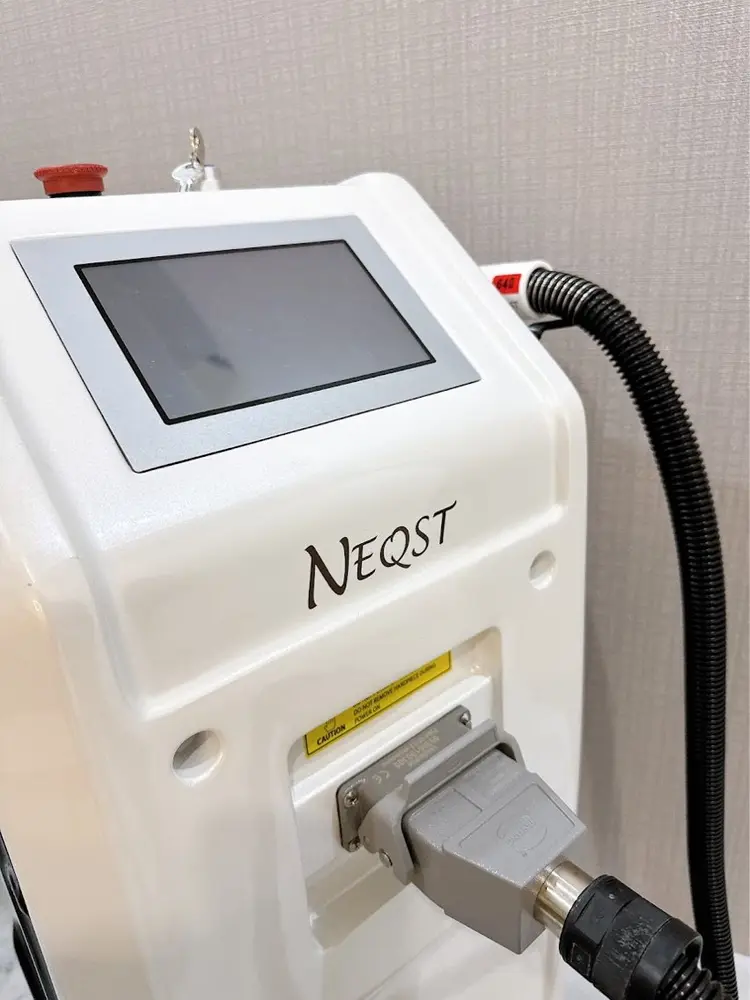 難波にある脱毛サロンIRIS(アイリス)の内観・外観3