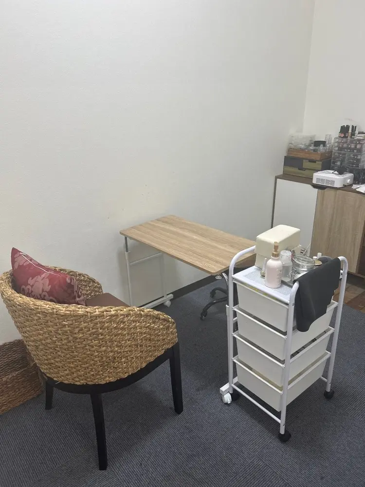 リラクゼーションサロンFAMの内観・外観1