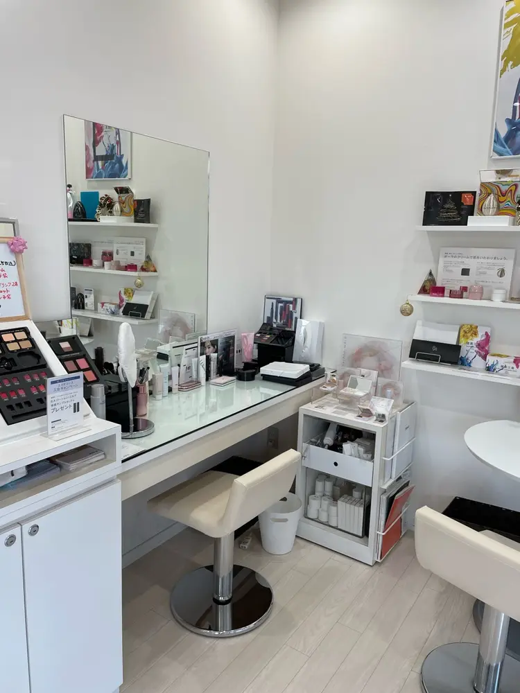 ポーラザビューティー福岡東店の内観・外観3