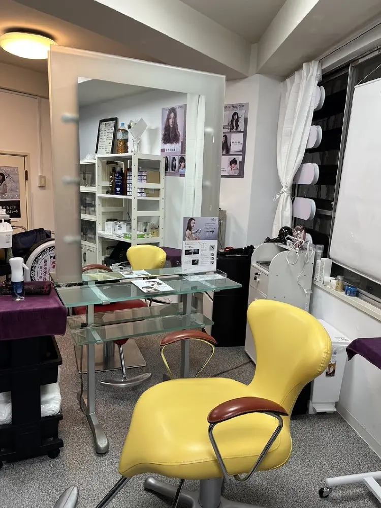 CLOVERヘアビューティーサロンの内観・外観3