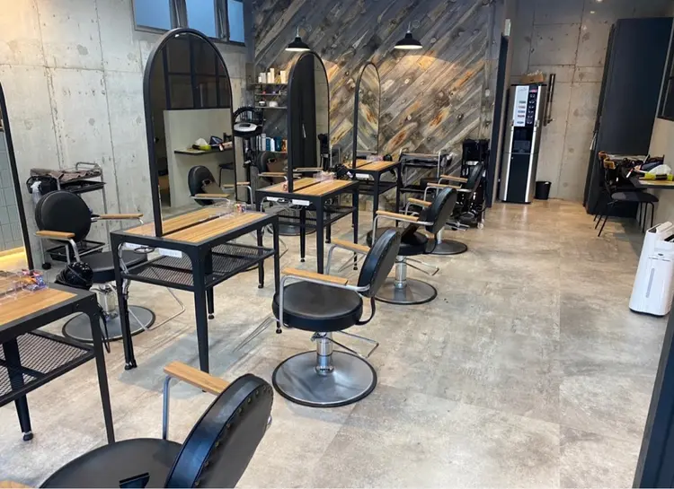 Lafith hair coco博多店の内観・外観1