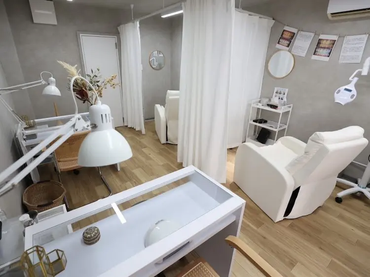 marl -Msisnailsalon-甲子園店の内観・外観1