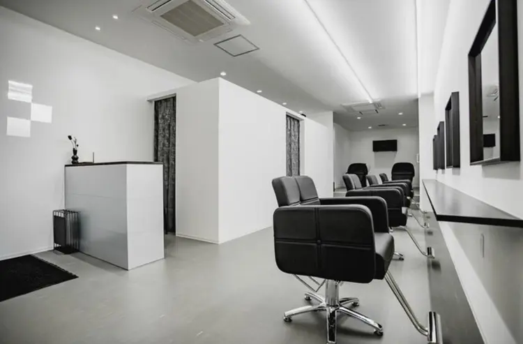 WAVEの内観・外観1