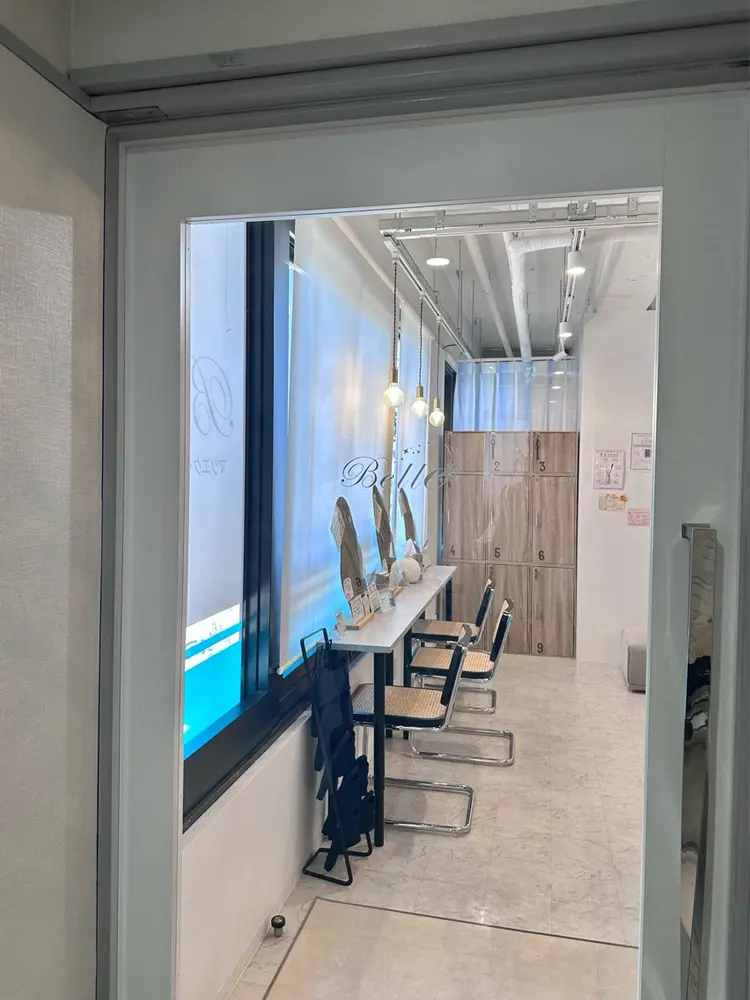 マツエク・まつ毛パーマ専門店　Belle大阪梅田茶屋町店【ベルエ】の内観・外観2