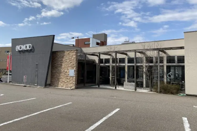 ENOMOTOの内観・外観2