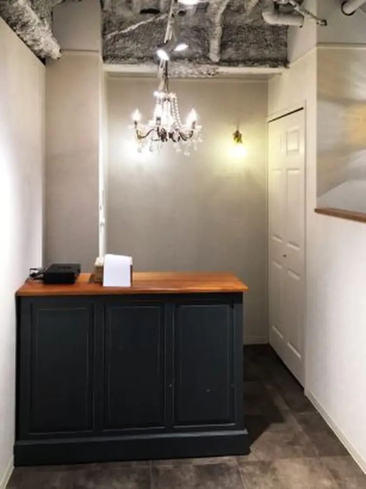 TRENCHの内観・外観2