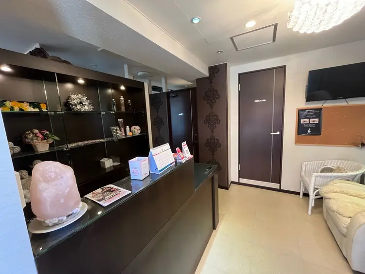 ビューティーサロン美舞の内観・外観2