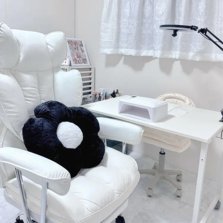 Nail salon Lycorisの内観・外観1