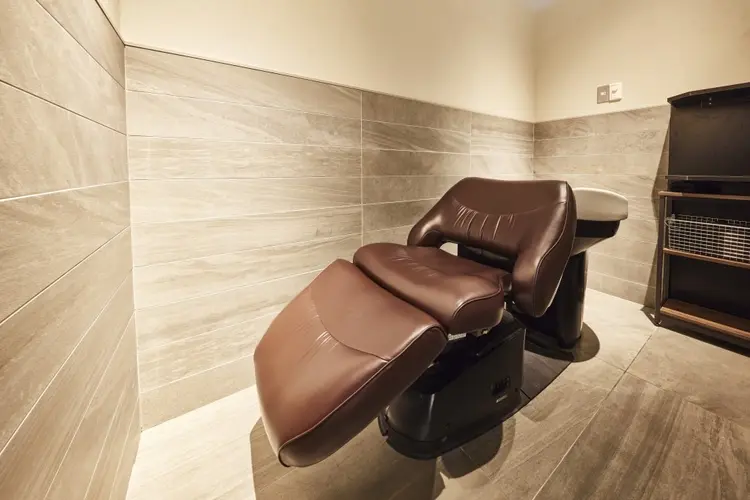 髪質改善カラーと縮毛矯正/Vel(ベル)新宿店の内観・外観3