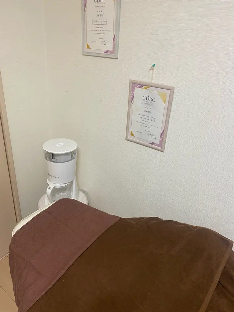 AMOURの内観・外観1