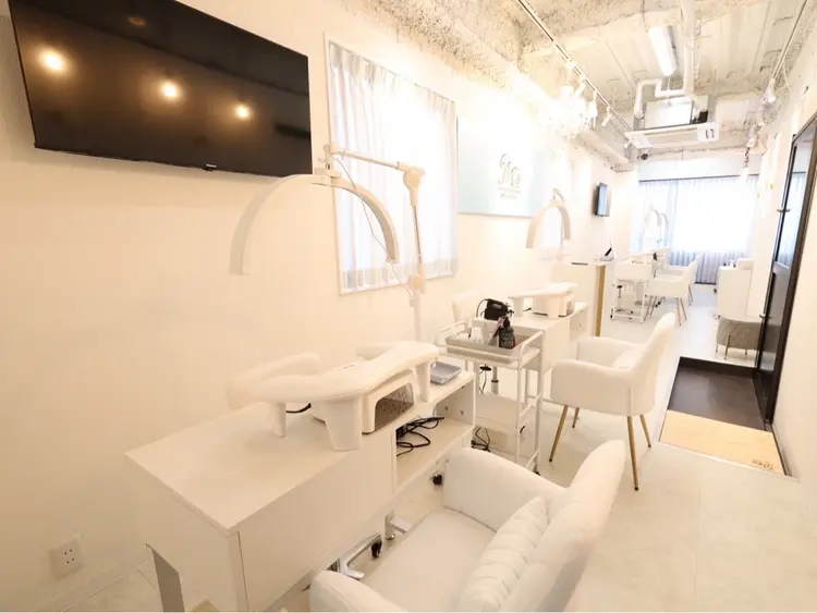 MELL-NAILの内観・外観3