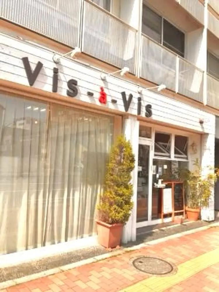 vis a vis 本蓮沼店の内観・外観1