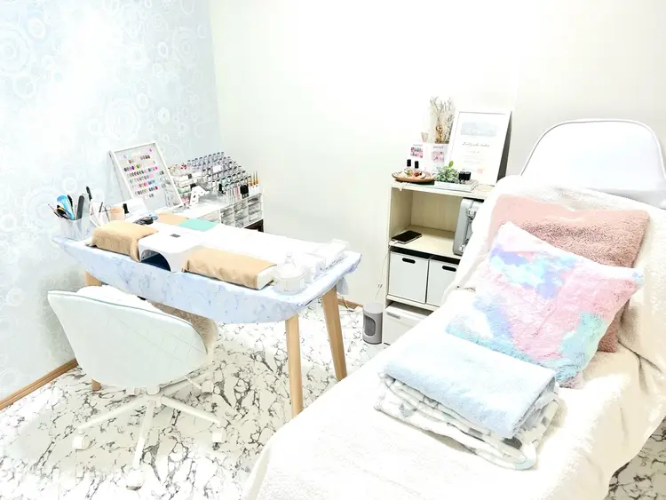 nas.nailの内観・外観1