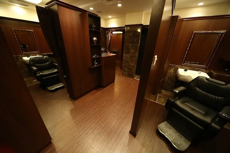 ヒロ銀座 浜松町店の内観・外観2