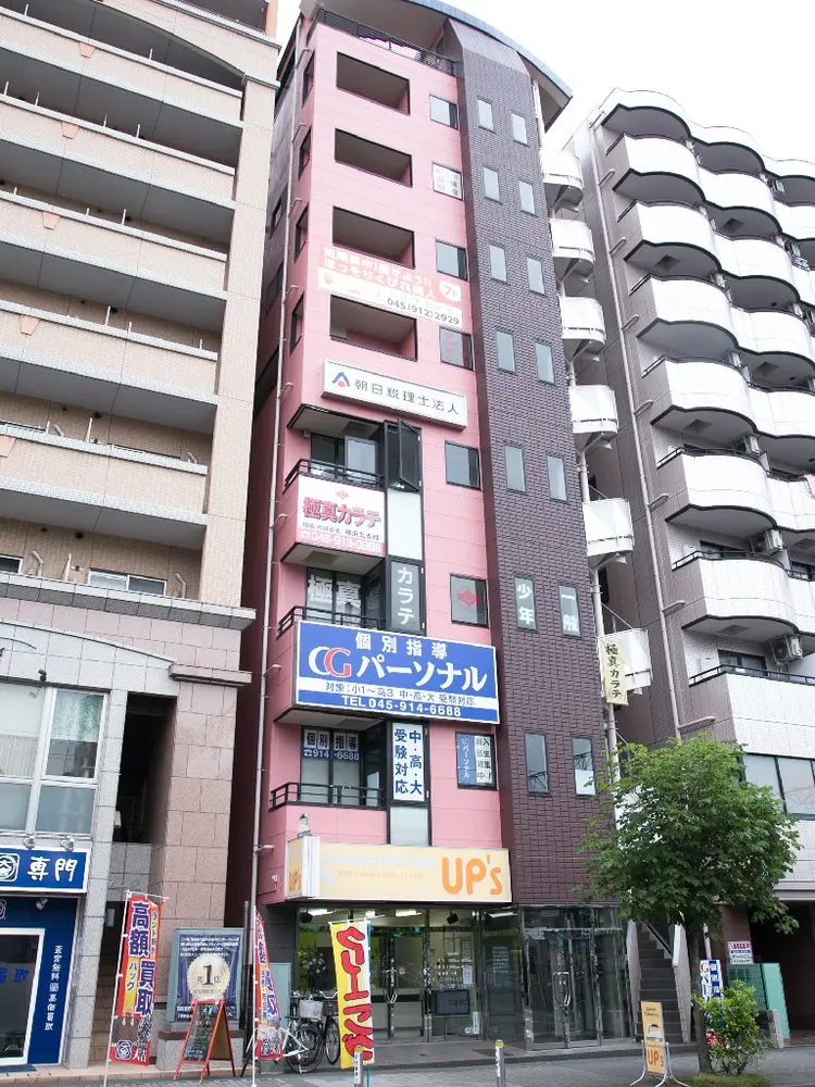 KANONの内観・外観1