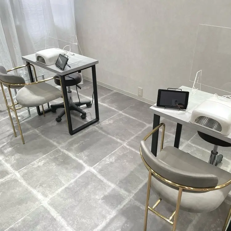 Esperance  Nail&Eyelashの内観・外観2