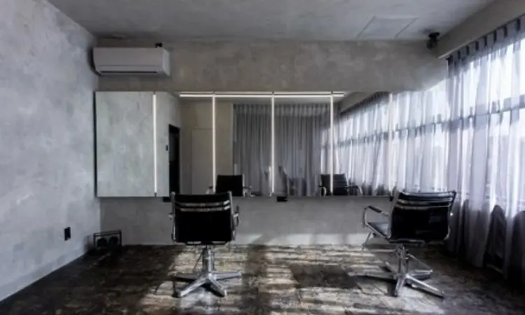 NIKO Shimonoseki HairMakeの内観・外観3