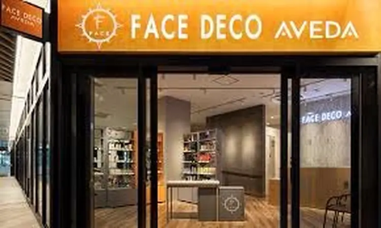 FacedecoAVEDAの内観・外観1