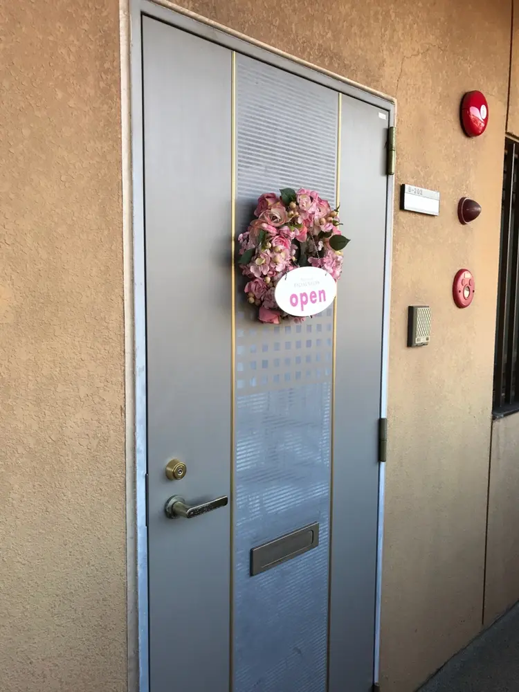 メナードフェイシャルサロン　チュチュポワの内観・外観1