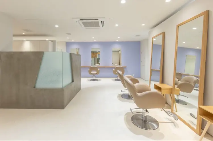 KINGDOM 元町店の内観・外観3