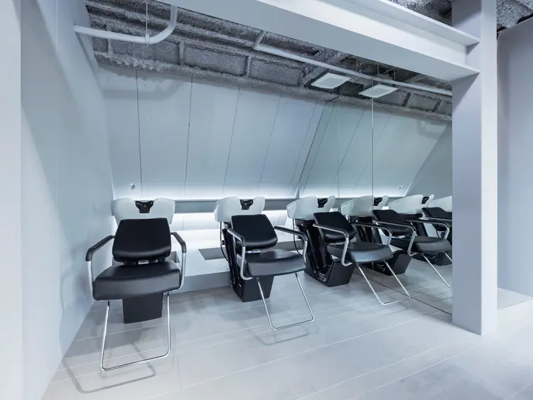 hair&beauty geen 東大宮店の内観・外観3