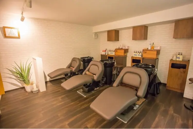 美容室 seep（シープ）小岩店の内観・外観3