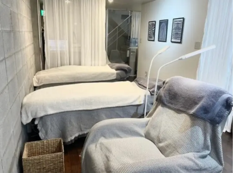 美容サロン Mauloa 学芸大学 東口店の内観・外観3