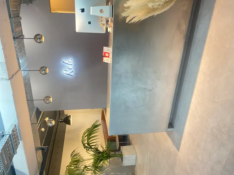 Reb,の内観・外観1