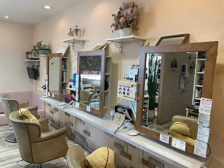 Hair history full frameの内観・外観2