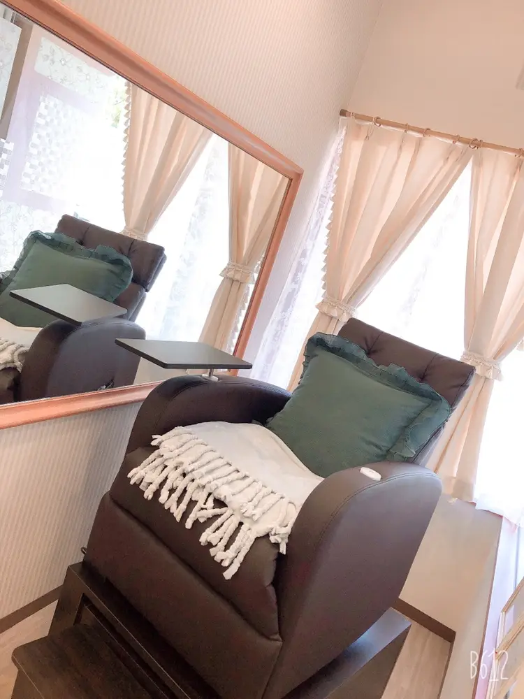 nail salon airoの内観・外観2