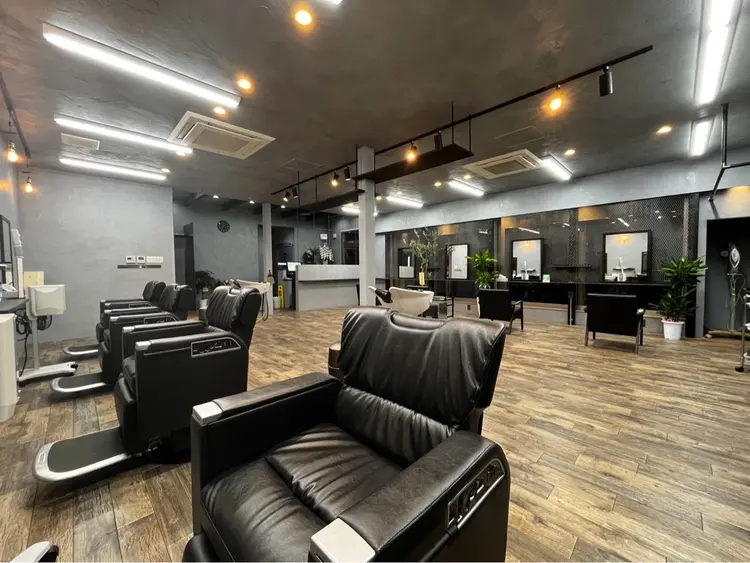 Superb-メンズ専門店-の内観・外観3