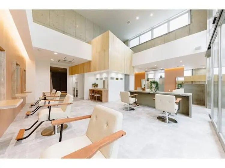 リムヘアーズボウグループの内観・外観3