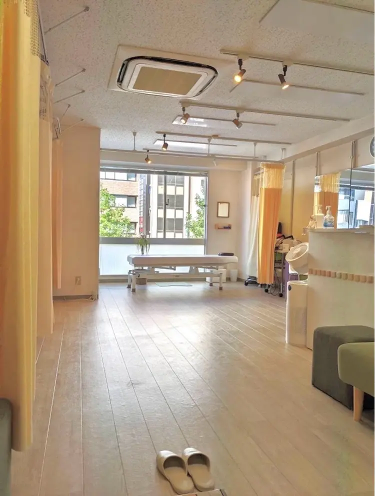 リプラス整体院の内観・外観2