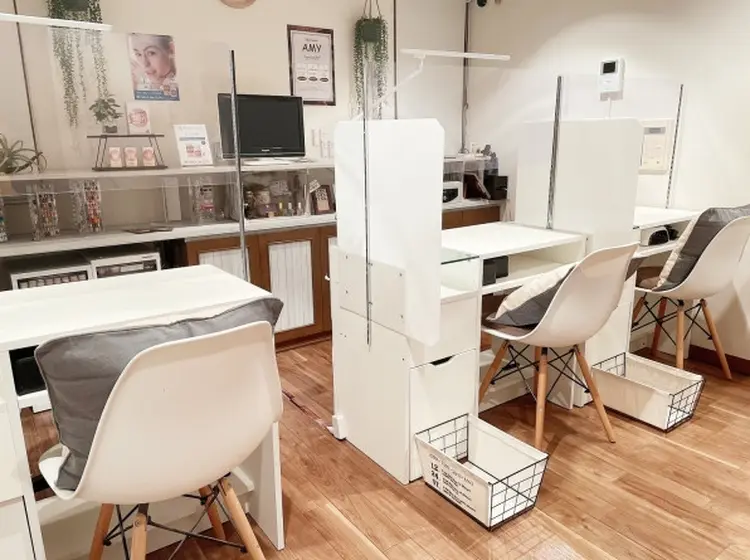 Nail Salon Charmeの内観・外観1