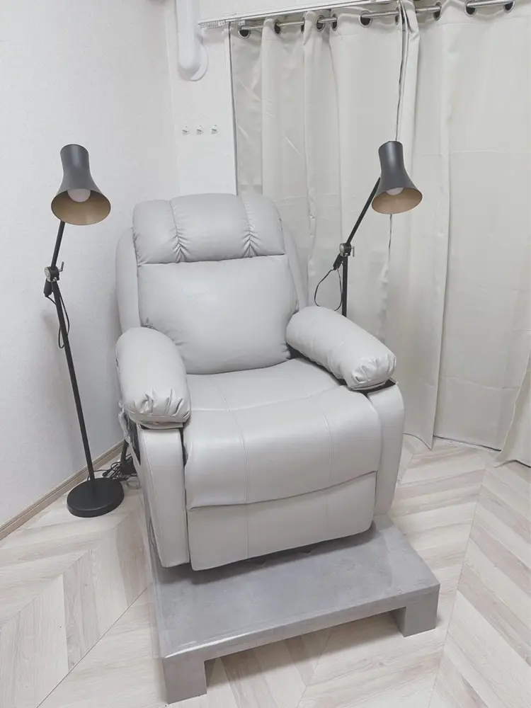 nails by Mouの内観・外観1