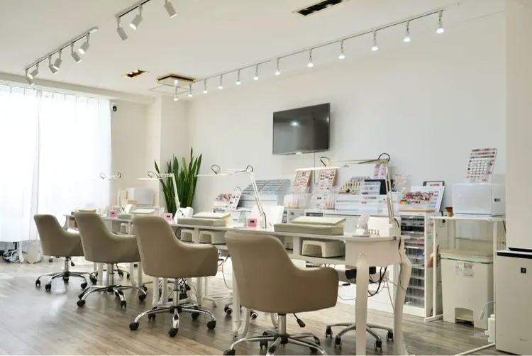 Ximina ネイルサロン 北堀江店の内観・外観1