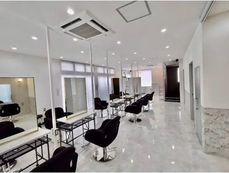 REM天童店の内観・外観2