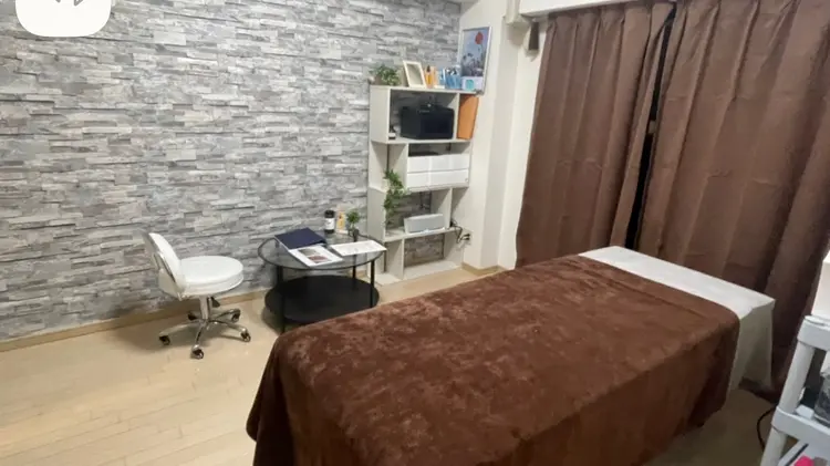 メンズ脱毛FOX　心斎橋店の内観・外観1