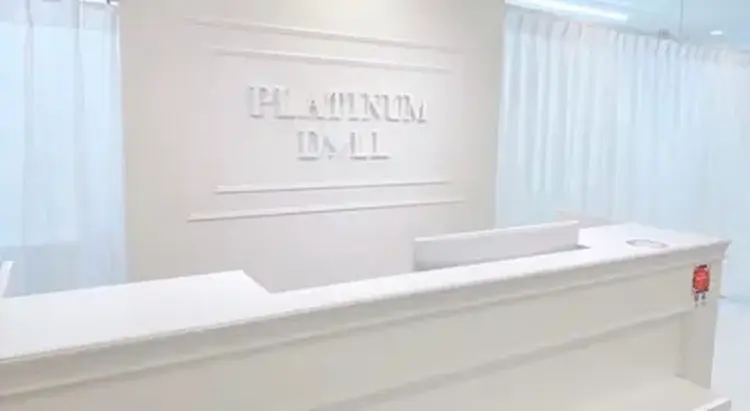 ELIS＆PLATINUMDOLL四条烏丸店の内観・外観3