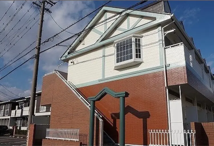 threeの内観・外観1