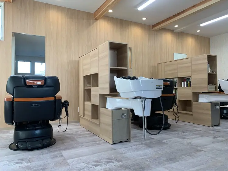 Merry byヘアーサロン曽我の内観・外観1